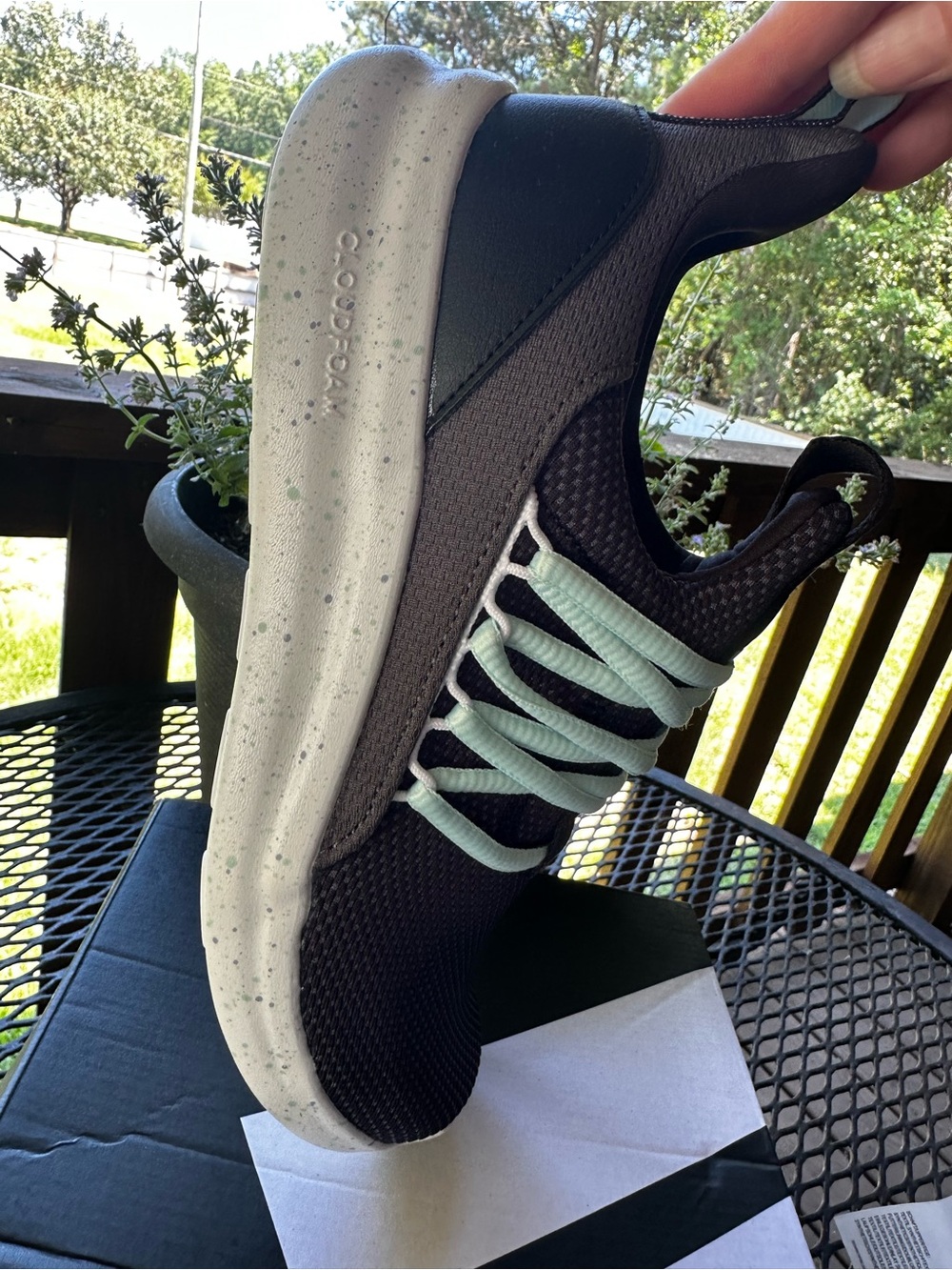 Adidas light racer adapts 6 1/2 women
